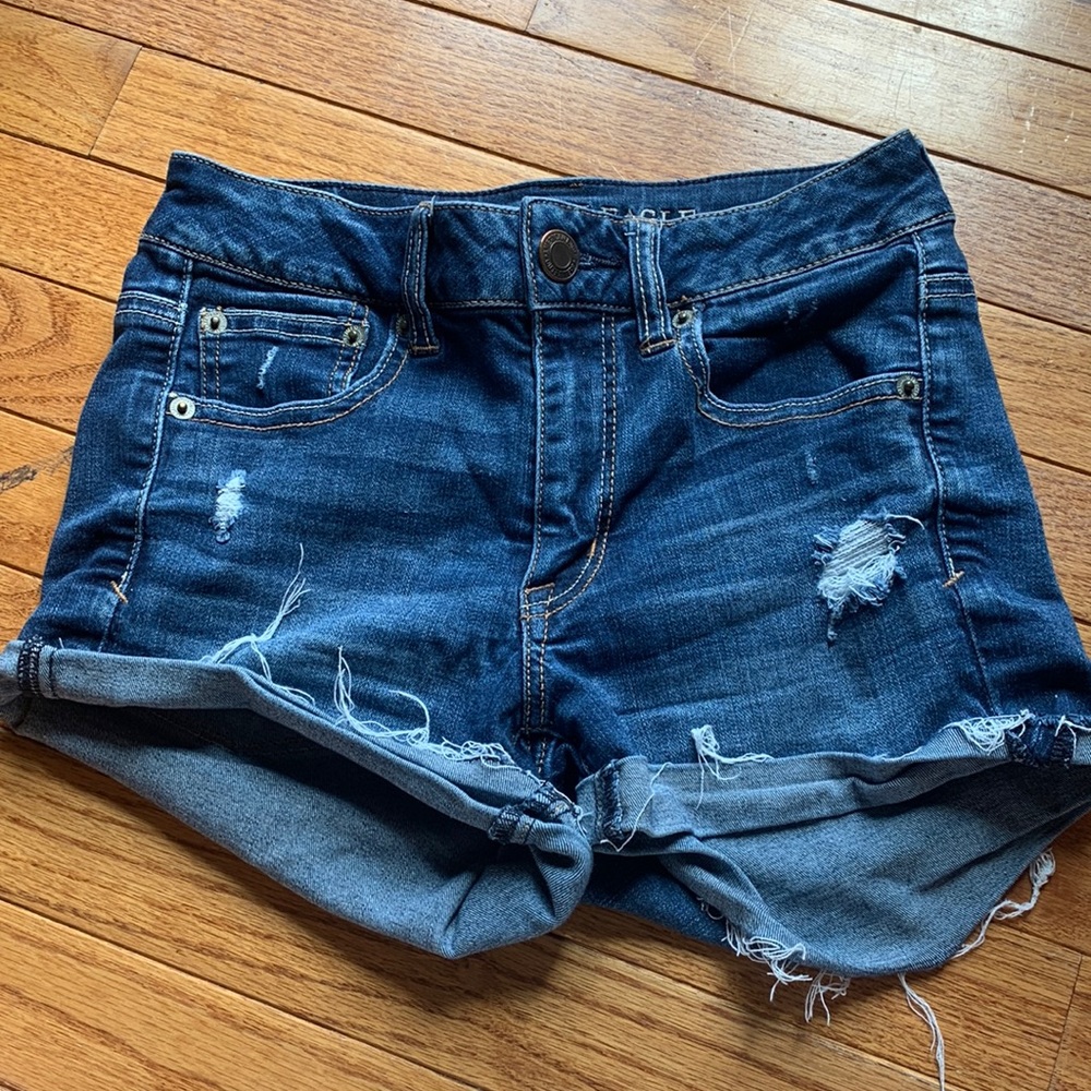 Size 2 American Eagle Super Stretch Distressed Shorts